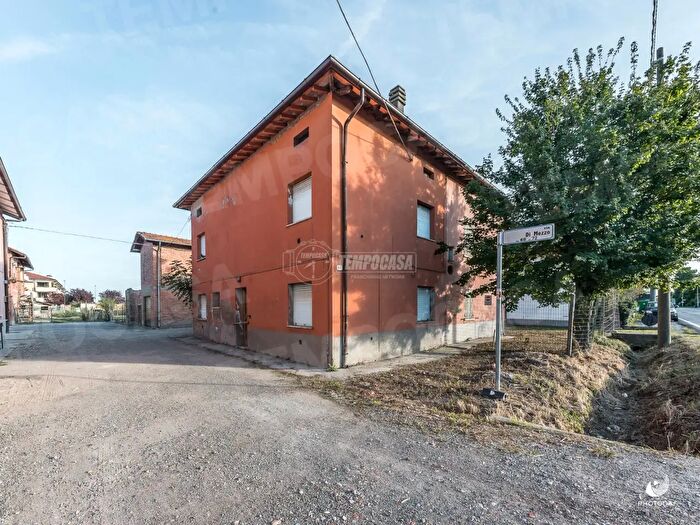 Appartamento quadrilocale in vendita in Via di Mezzo, Nonantola