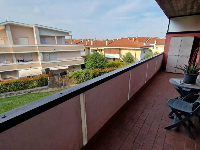 Appartamento trilocale in affitto in Rovigo