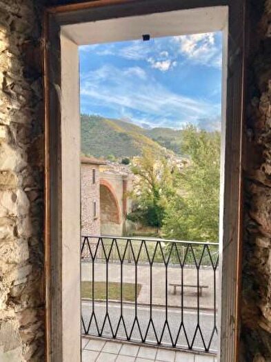 Appartamento quadrilocale in vendita in Via Pergamino, Fossombrone