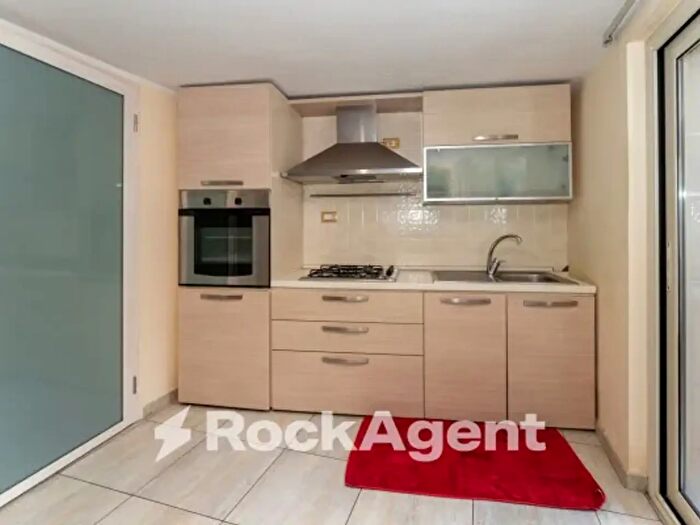 Appartamento bilocale in vendita in Via Gabriello Carnazza, Catania