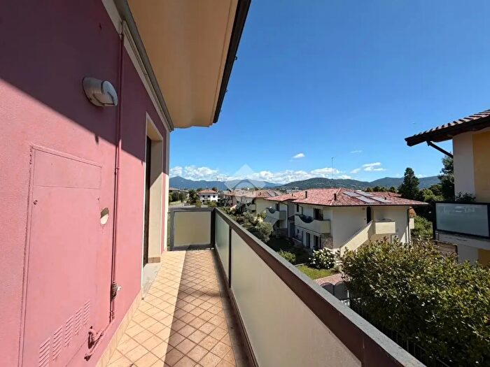Appartamento trilocale in vendita in a Piazza della Vita, Bolgare