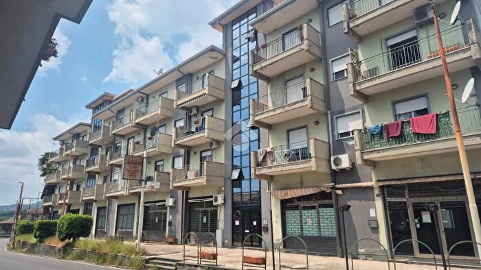 Appartamento bilocale in vendita in Via Passopomo, Santa Venerina