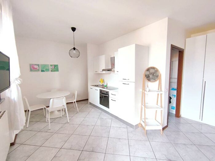 Appartamento monolocale in affitto in Via Don Enrico Tazzoli, Cesano Maderno