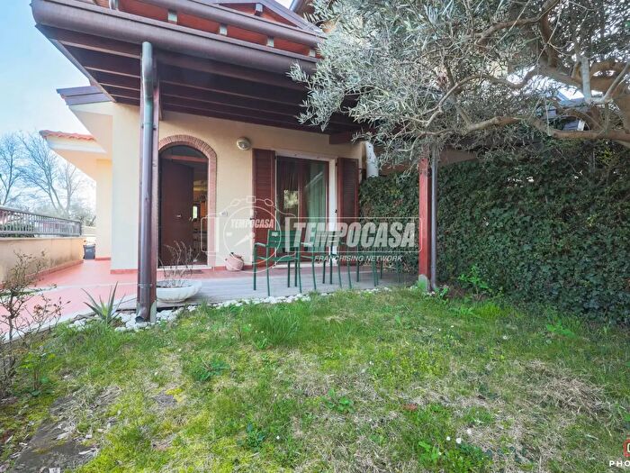 Casa trilocale in vendita in Via Cà Andrino, Misano Adriatico