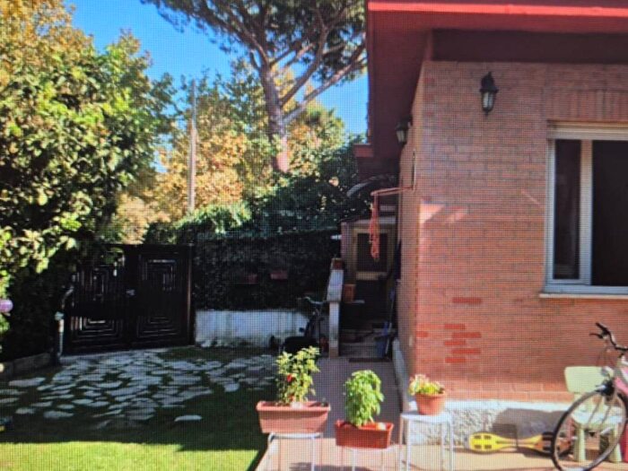 Casa quadrilocale in affitto in Via Giunone Lucina, Santa Severa, Santa Marinella