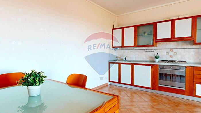 Appartamento quadrilocale in vendita in Via dellErpio, Massarosa