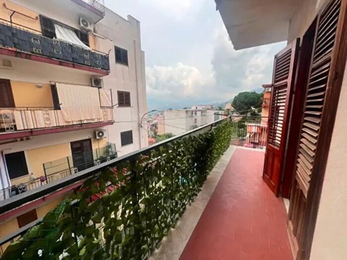 Appartamento trilocale in vendita in Via San Martino, Monreale