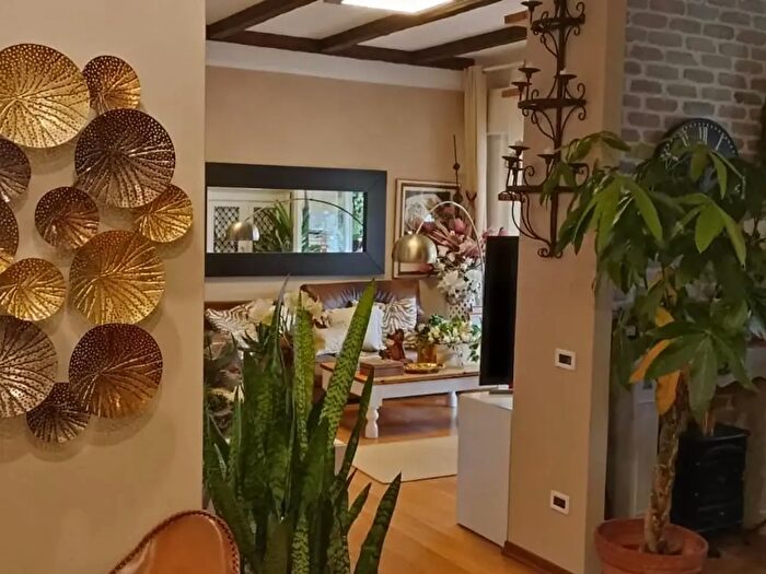 Appartamento quadrilocale in vendita in Carrara