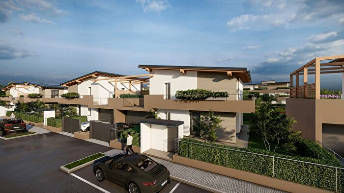 Case in Vendita e in Affitto - 3