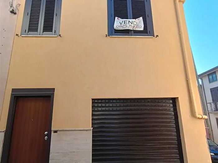 Appartamento con 5 locali in vendita in Picarelli, Avellino