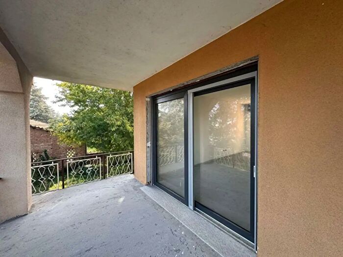 Casa con 5 locali in vendita in Tortona