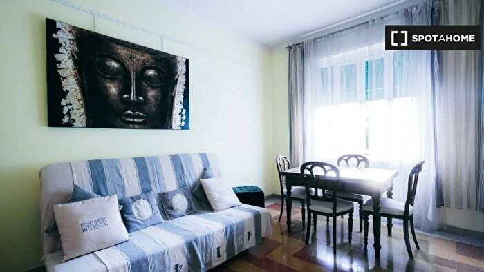 Appartamento in affitto in Via Cremona, Bologna, Roma