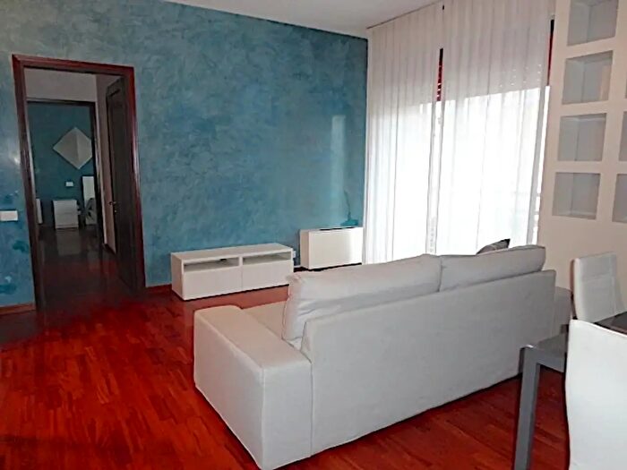 Appartamento trilocale in affitto in Piazza De Gasperi, Padova