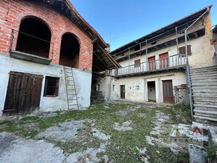 Casa quadrilocale in vendita in Polcenigo