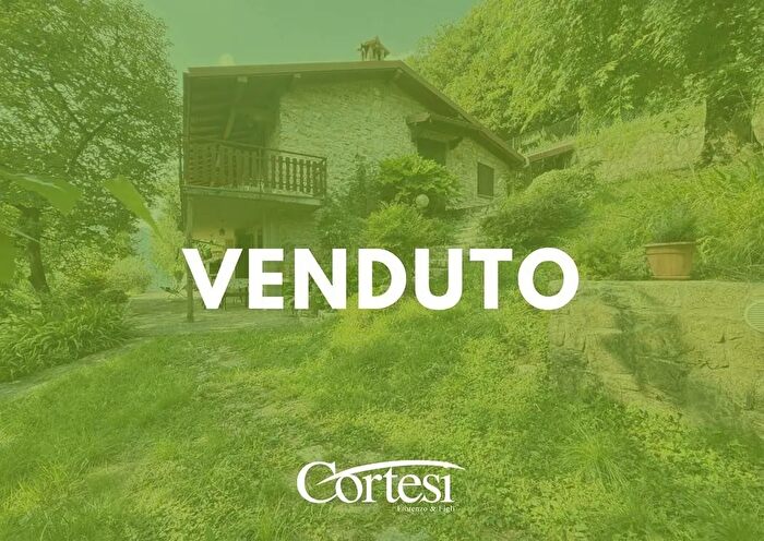 Casa quadrilocale in vendita in Via Sabotino Grone, Grone