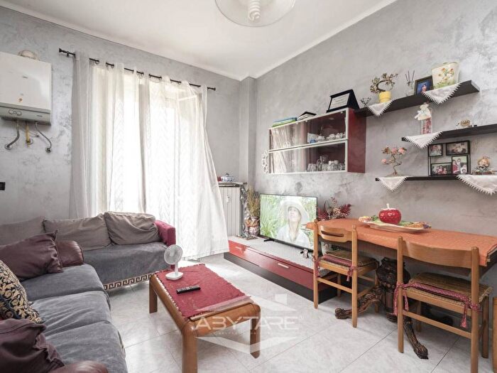 Appartamento trilocale in vendita in Via Piave, San Pietro, Moncalieri