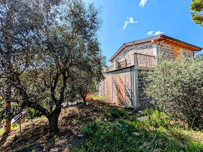 Appartamento con 5 locali in vendita in Via Antoniana, La Spezia