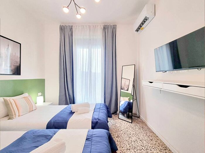 Appartamento bilocale in affitto in Via Gardone, Corvetto, Milano