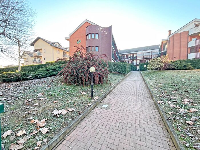 Appartamento bilocale in vendita in Via Nino Costa, Airasca