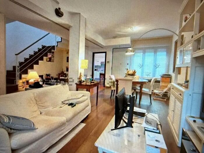Casa quadrilocale in vendita in Viareggio