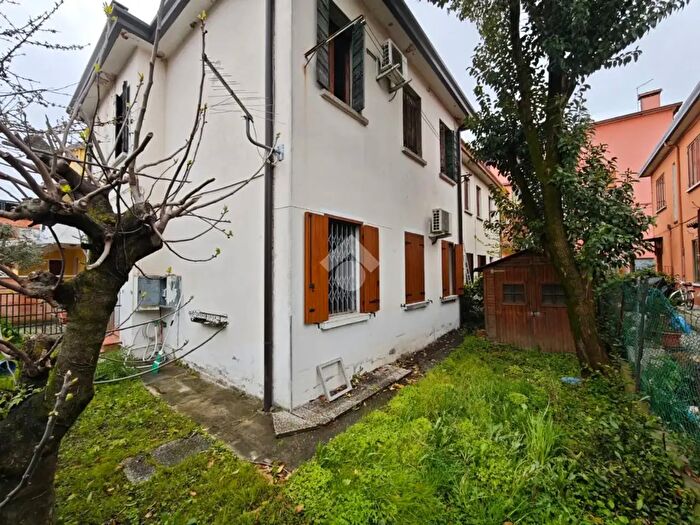 Appartamento bilocale in vendita in Via Calucci, Venezia