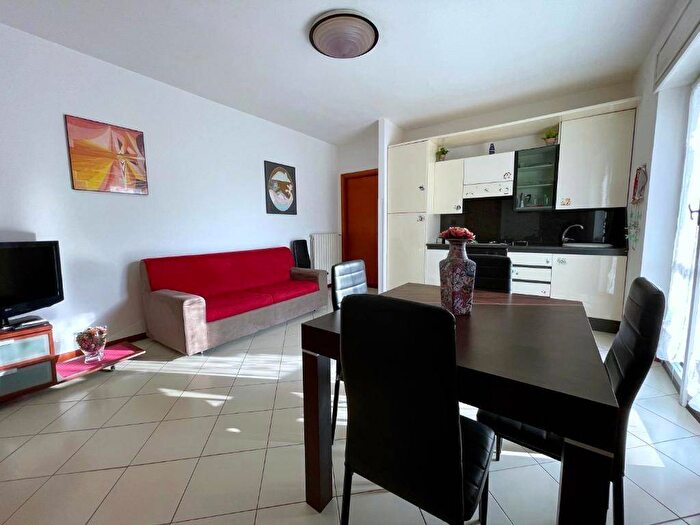 Appartamento quadrilocale in affitto in Via Friuli Venezia Giulia, Lungomare Circe Via Badino, Terracina