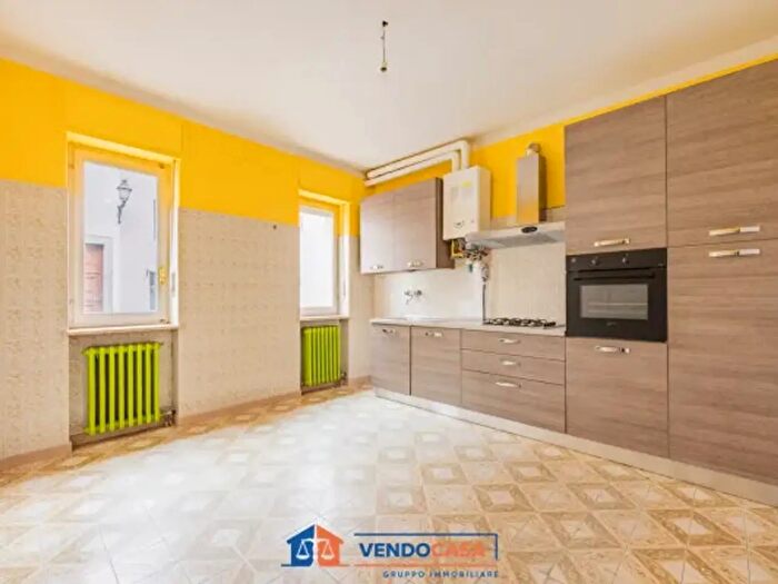 Appartamento trilocale in vendita in Via Moschetti, Boves