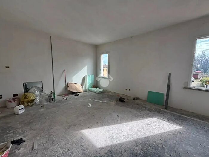 Appartamento bilocale in vendita in Via Villanova Maiardina, San Giorgio Bigarello