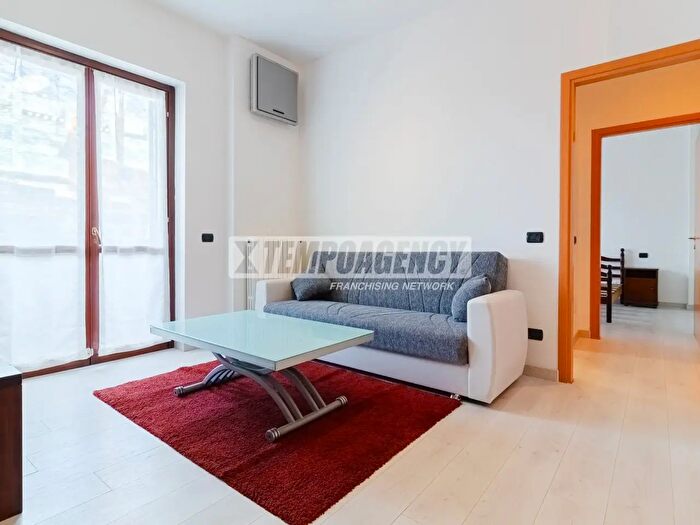 Appartamento bilocale in affitto in Via Rogoredo, Milano