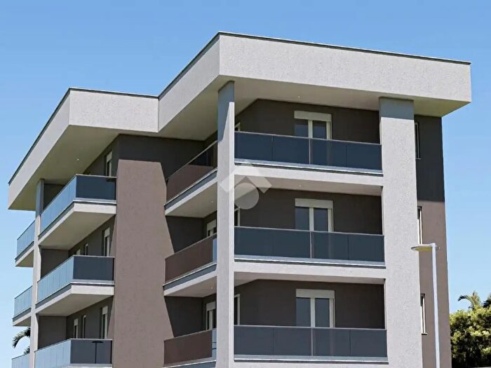 Appartamento quadrilocale in vendita in Via della Libertà, Bisceglie