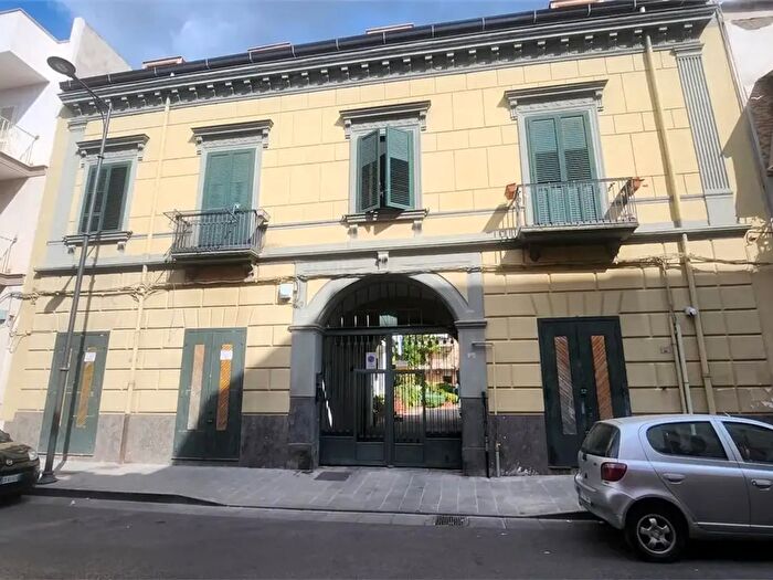 Appartamento bilocale in vendita in Via Roma, Afragola