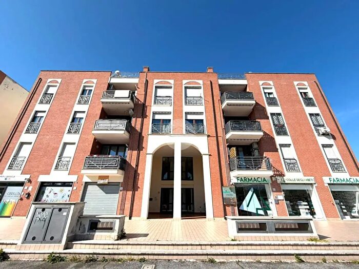 Appartamento bilocale in vendita in Via Monsignor Pietro Orsi, Roma