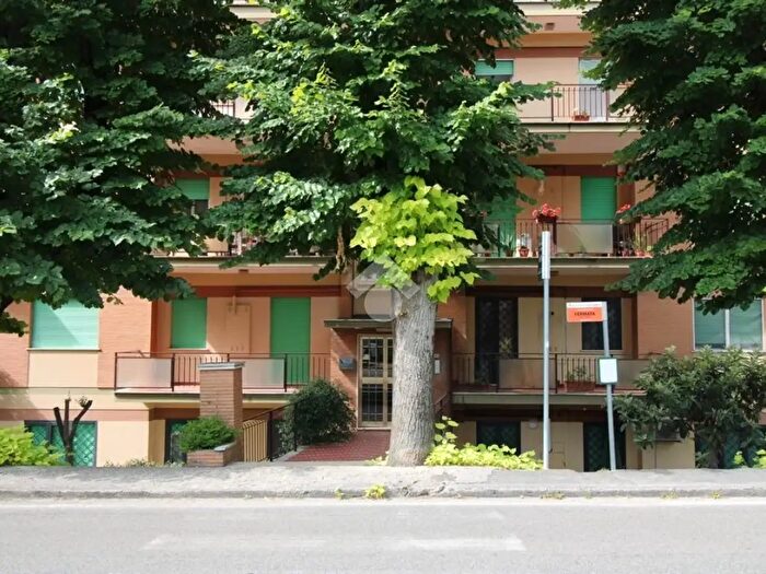 Appartamento quadrilocale in vendita in Via Dodici Ottobre, Montopoli Di Sabina