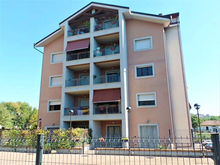 Appartamento trilocale in affitto in Via America Latina, Frosinone