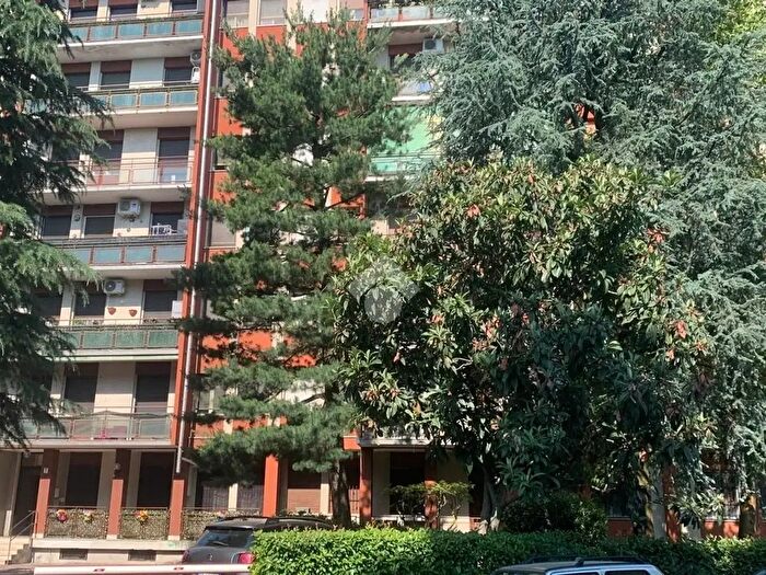 Appartamento bilocale in affitto in Via Civenna, Milano