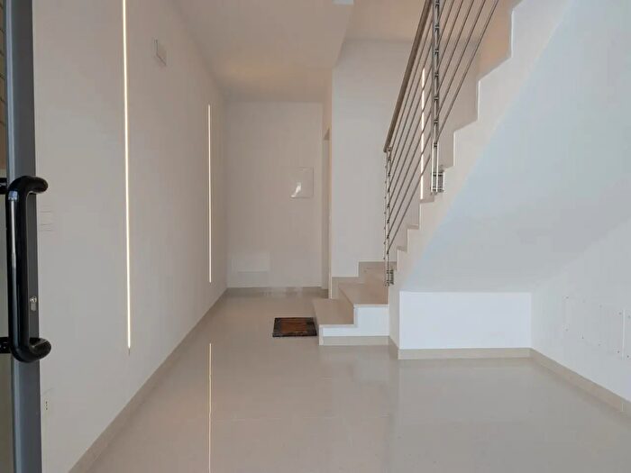 Appartamento trilocale in vendita in Via Carlo Cattaneo, Montegalda
