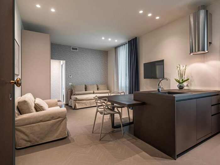 Appartamento bilocale in affitto in Via Guido Guinizelli, Murri, Bologna