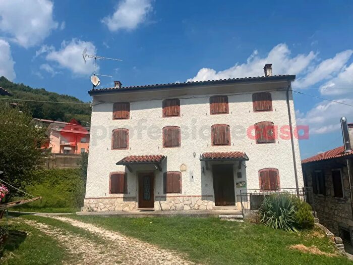 Casa con 5 locali in vendita in Via Vaccari, San Giovanni Ilarione