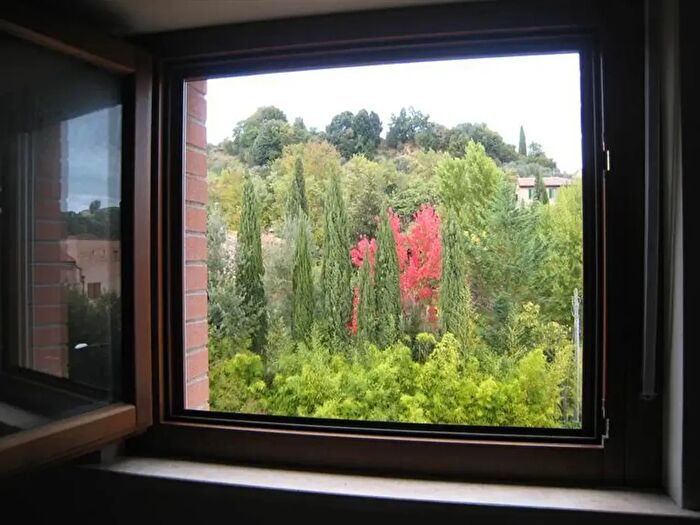 Appartamento trilocale in vendita in Siena