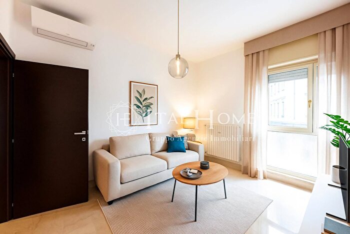 Appartamento bilocale in vendita in Via Tiraboschi, Bergamo