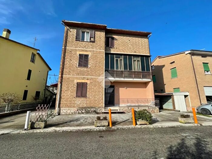 Appartamento trilocale in vendita in Via Frate Leone, Assisi