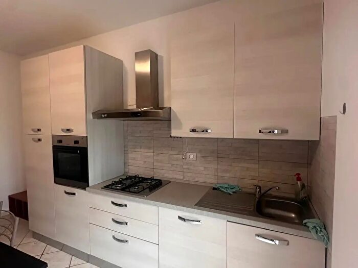Appartamento trilocale in affitto in Pisa