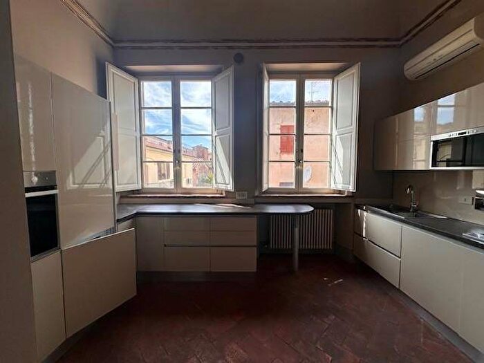 Appartamento quadrilocale in affitto in Centro, Cascina