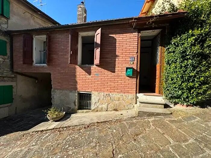 Casa trilocale in vendita in Via Serrucce, San Benedetto Val Di Sambro