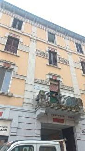 Appartamento trilocale in affitto in Via Don Giuseppe Andreoli, Bovisa, Milano