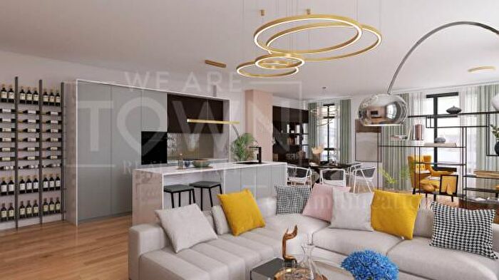 Appartamento quadrilocale in vendita in Via Cesare Ajraghi, Milano