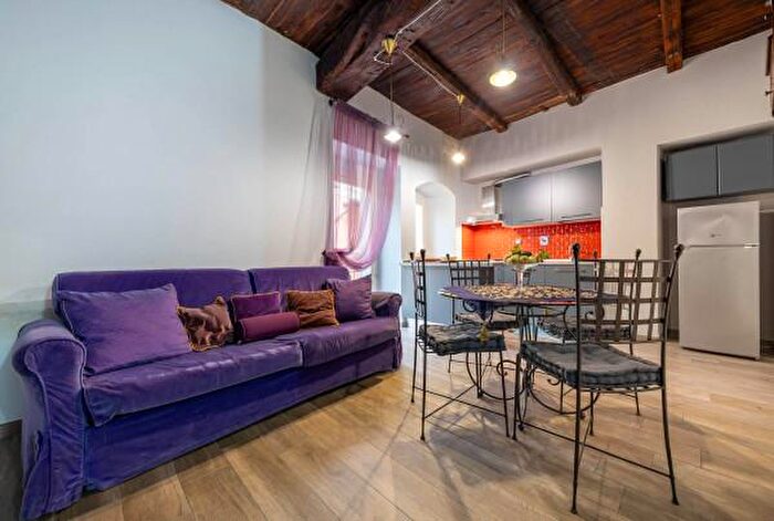 Appartamento trilocale in vendita in Via Salvatore Zappelli, Trevi