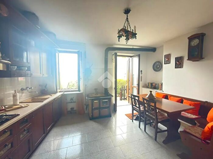 Casa trilocale in vendita in Borgata Chiapero, Valgioie