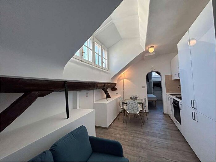 Appartamento bilocale in affitto in VIA XXV APRILE, Centro Città, Genova