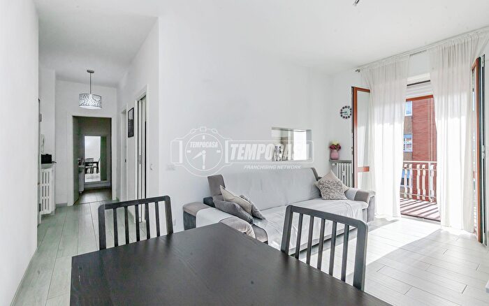 Case in Vendita e in Affitto - 3